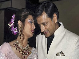 Direct Police To Produce Sunanda Pushkar Tweets: Shashi Tharoor To Court Direct Police To Produce Sunanda Pushkar Tweets: Shashi Tharoor To Court