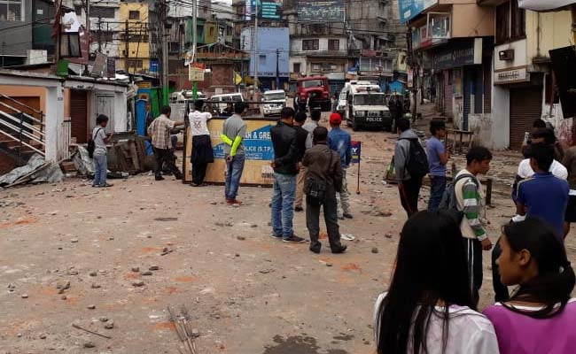 Curfew Lifted In Shillong, Streets Decked Up In Christmas Lights