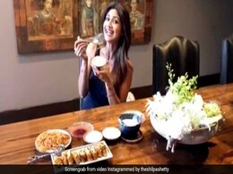 Shilpa Shetty's Ramadan Special Sunday Binge Featured Ranveer Singh's Favourite Dessert! (Watch Video) Shilpa Shetty's Ramadan Special Sunday Binge Featured Ranveer Singh's Favourite Dessert! (Watch Video)