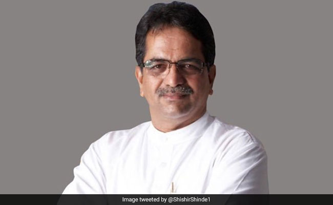 MNS Leader Shishir Shinde Who Dug Wankhede Pitch In 1991 Joins Shiv Sena