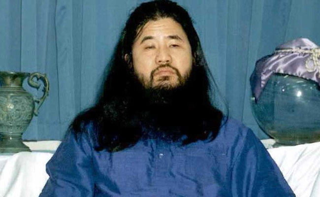 Japanese Cult Guru Executed For 1995 Chemical Attack In Subway