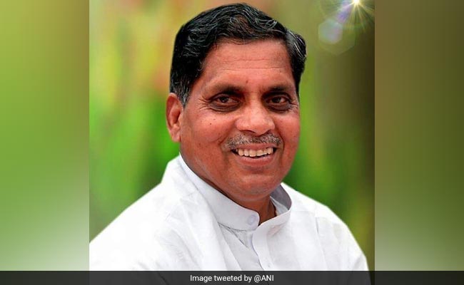 Newly-Elected Karnataka Congress Lawmaker Siddu Nyamagouda Dies In Car Crash
