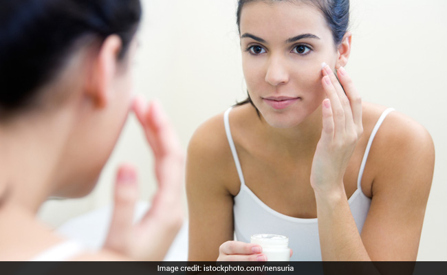 Night Time Skincare: An Easy 5-Step Routine For Youthful Skin