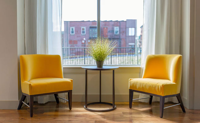 5 Ways To Make Your Tiny Rented Room Look Bigger