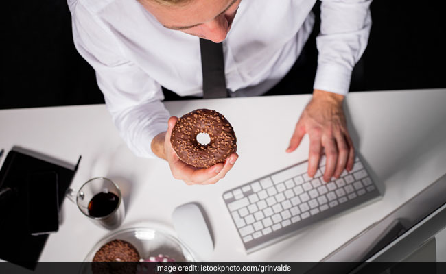 Snacking on unhealthy foods can lead to weight gain and other health issues