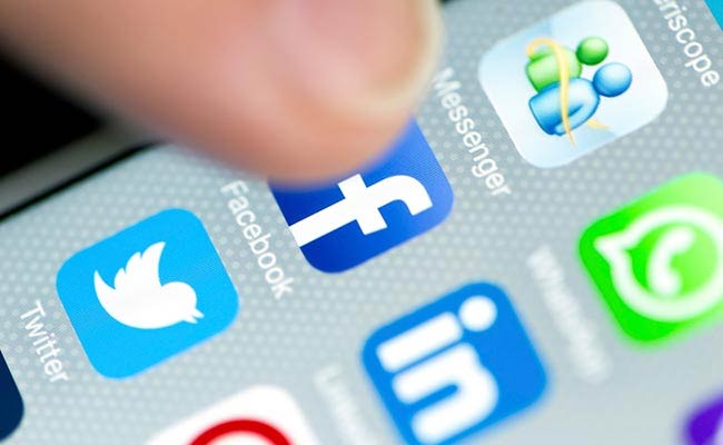 Britain To Make Social Media Bosses Personally Liable For Harmful Content