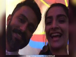 What Sonam Kapoor And Anand Ahuja Do While Hanging Out In Mumbai What Sonam Kapoor And Anand Ahuja Do While Hanging Out In Mumbai