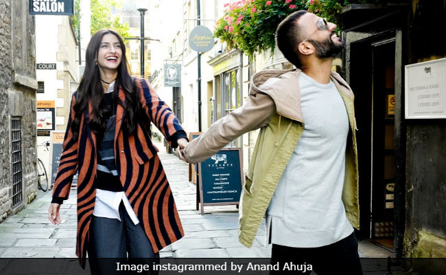 Not Greece, Sonam Kapoor And Anand Ahuja 'Want To Go Someplace Warm' For Honeymoon