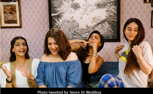 Sonam Kapoor's <I>Veere</i>s Kareena Kapoor, Jacqueline Fernandez, Swara Bhasker Are Her 'Closest Friends' IRL