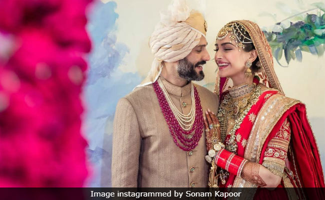 "Becoming Sonam 'Kapoor Ahuja' Was A Choice, Look Up For Description Of Feminism"