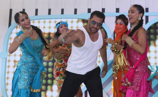 <i>Bigg Boss 12</i>: Salman Khan Reveals Why He Was 'Scared' Of Doing TV Shows Initially