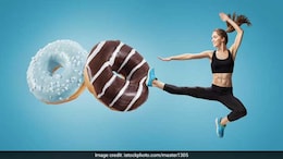 Sugar Cravings: Celebrity Nutritionist Shares 3-Step Formula To Exercise Self-Control
