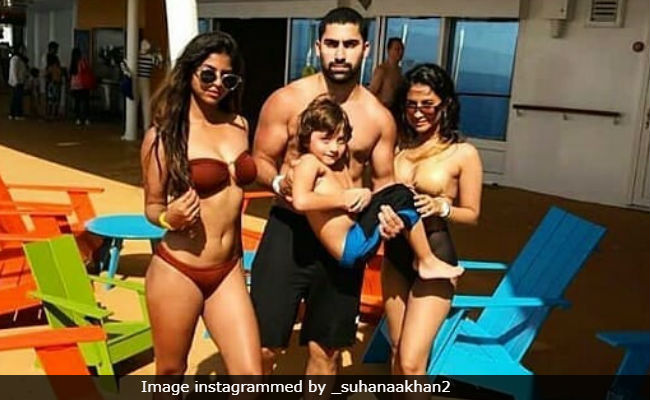 Move Over, Shah Rukh Khan. It's Suhana In ItalyThat The Internet Is Obsessing Over