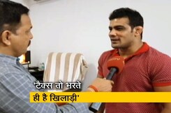 हरियाणा सरकार के फैसले पर बोले सुशील कुमार- 'ऐसे फैसलों से खेल से दूर हो सकते हैं खिलाड़ी' हरियाणा सरकार के फैसले पर बोले सुशील कुमार- 'ऐसे फैसलों से खेल से दूर हो सकते हैं खिलाड़ी'