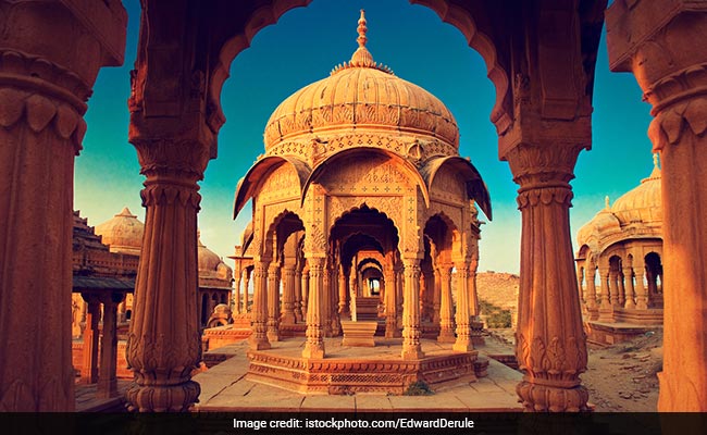 9 Holiday Destinations In Rajasthan That Should Be On Your Checklist