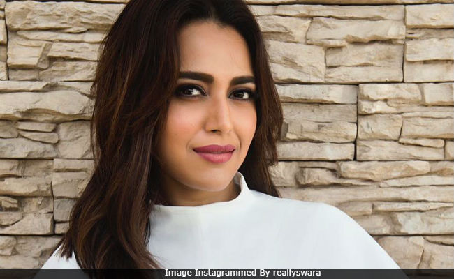 <i>Veere Di Wedding</i> Star Swara Bhasker Slammed By Pakistani Actress Urwa Hocane For 'Contradictory' Statements