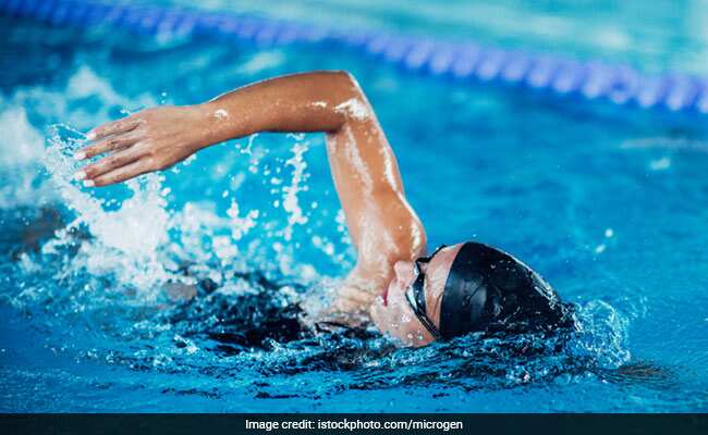 Kids Swimming Training: कहीं लेने के देने न पड़ जाएं, रखें इन बातों का ध्यान...