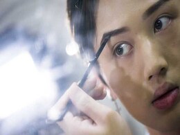 Changing The Gender Norms, Chinese Men Become Online Cosmetics Stars Changing The Gender Norms, Chinese Men Become Online Cosmetics Stars