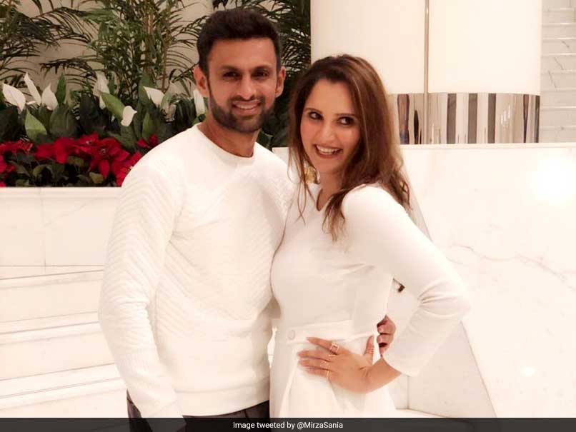 Sania Mirza, Shoaib Malik Set Couple Goals With Their 'Independence Day' Twitter Exchange