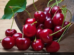 Love Cherries? Here Are 5 Reasons This Summer-Special Fruit Should Be A Part Of Your Diet Love Cherries? Here Are 5 Reasons This Summer-Special Fruit Should Be A Part Of Your Diet