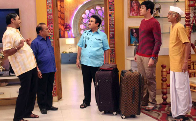 'तारक मेहता का उल्टा चश्मा' के फैन्स के लिए बुरी खबर, जेठालाल ने किया 100 करोड़ रु. का फ्रॉड