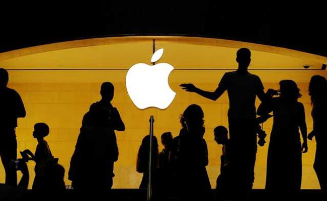 Apple Monitoring Infowars App For Content Violations