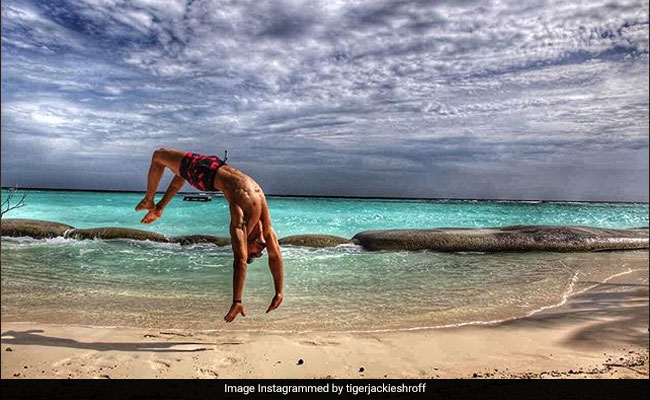 Viral Video: टाइगर श्रॉफ को लगी इस चीज की लत, बोले- आप इसे ट्राई मत करना