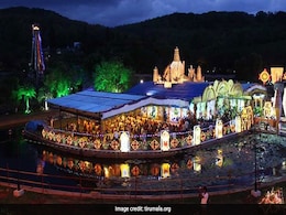 तिरूमाला के भगवान वेंकटेश्वर मंदिर में भक्तों ने 14 दिन में चढ़ाए 7.5 करोड़ तिरूमाला के भगवान वेंकटेश्वर मंदिर में भक्तों ने 14 दिन में चढ़ाए 7.5 करोड़