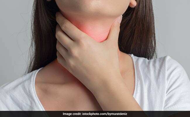 Home Remedies For Tonsillitis: टॉन्सिल्स से हैं परेशान तो आजमाएं ये 5 कारगर घरेलू उपाय