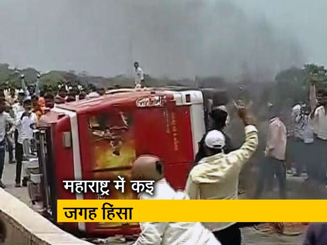 सिटी सेंटर : हिंसक हुआ मराठा आंदोलन, फिर खुला जंतर-मंतर