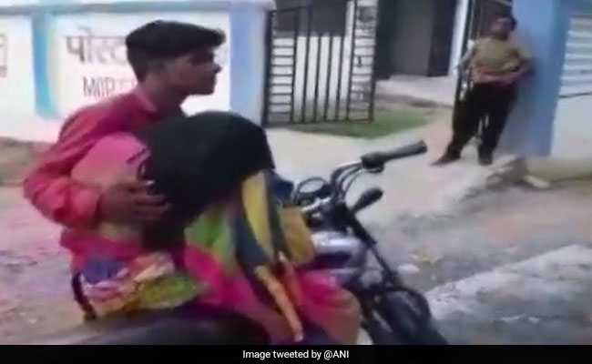No Vehicle, Madhya Pradesh Man Carries Mother's Body On Bike For Autopsy