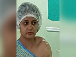 ट्यूमर की वजह से गल गई थी कंधे की हड्डी, ऑर्टिफिशियल कंधा लगाकर डॉक्टरों ने दी नई जिंदगी ट्यूमर की वजह से गल गई थी कंधे की हड्डी, ऑर्टिफिशियल कंधा लगाकर डॉक्टरों ने दी नई जिंदगी