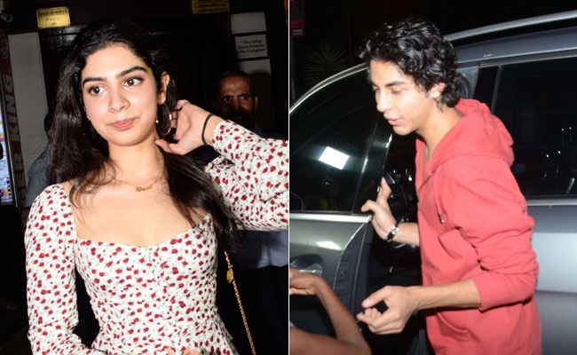 श्रीदेवी की बेटी और शाहरुख खान के बेटे के पीछे भागने लगी ये गरीब बच्ची, पैसे के बदले मिला ऐसा रिएक्शन... श्रीदेवी की बेटी और शाहरुख खान के बेटे के पीछे भागने लगी ये गरीब बच्ची, पैसे के बदले मिला ऐसा रिएक्शन...