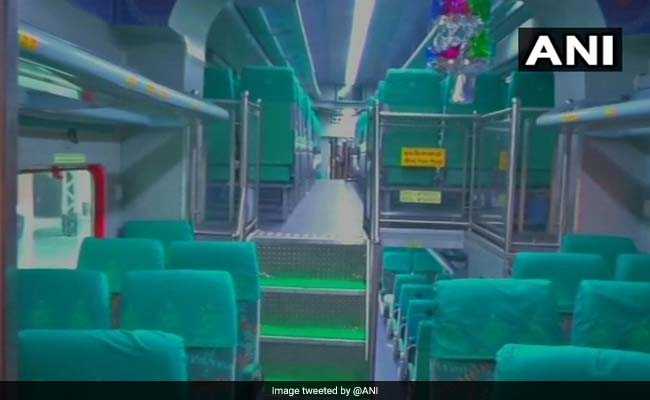 New Coimbatore-Bengaluru Uday Express Gets Tab-Operated Vending Machines