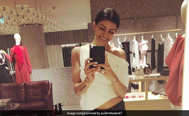 Sushmita Sen Just Made A Fan's Monday By Tweeting Him This