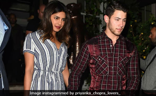 Priyanka Chopra And Nick Jonas Engaged? What Will Aunties Say, Worries Twitter
