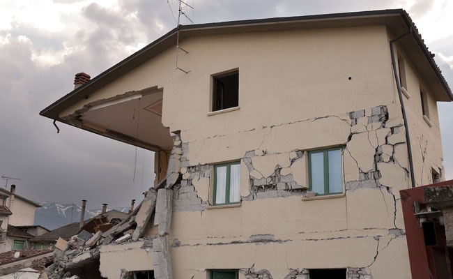 26 Dead After 5.3 Earthquake Hits Western Afghanistan