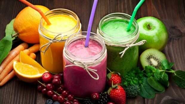 Try These Smoothies For Quick Weight Loss: Shared By Shilpa Shettys Fitness Trainer Vinod Channa
