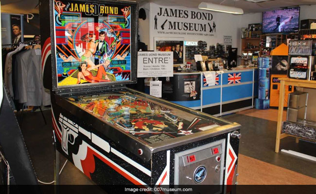 007 Elements: James Bond Museum Opens On Austrian Alps