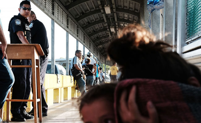 Illegal Migrant Parents Coming To US Will No Longer Be Prosecuted: Report