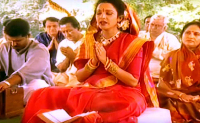 Chandra Grahan 2018: इस चंद्र ग्रहण पर भी आया भूकंप, सर्च होने लगे ये 2 मंत्र- Lunar Eclipse से जुड़ी खास बातें