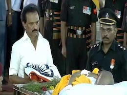 MK Stalin Leads Tributes To Karunanidhi At Burial Site MK Stalin Leads Tributes To Karunanidhi At Burial Site