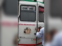 झारखंड में फिर मॉब लिंचिंग, भीड़ ने अज्ञात व्यक्ति की पीट-पीटकर जान ले ली झारखंड में फिर मॉब लिंचिंग, भीड़ ने अज्ञात व्यक्ति की पीट-पीटकर जान ले ली