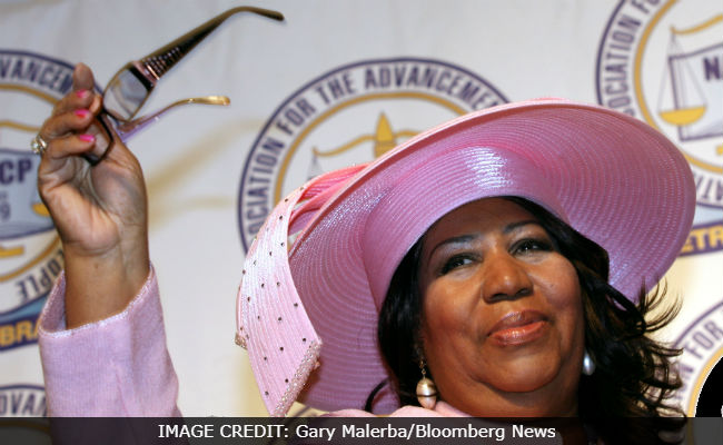 Aretha Franklin, Queen Of Soul Who Spelled '<i>Respect</i>,' Dies At 76