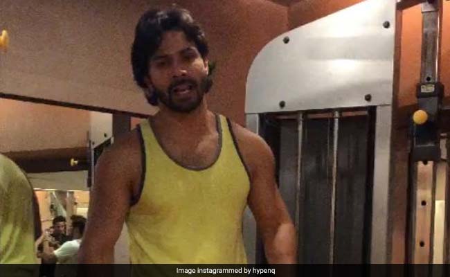 VIDEO: रमजान पर वरुण धवन ने भी रखा रोजा, फैन्स को दिखाया ये स्पेशल वर्कआउट