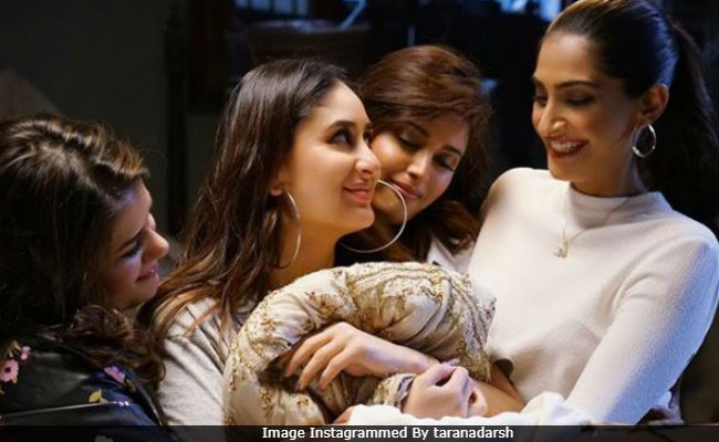 <i>Veere Di Wedding</i> Box Office Collection Day 3: Kareena Kapoor And Sonam Kapoor's Film 'Packs a Fantastic Total.' Rs 36 Crore And Counting