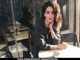 Pakistani Actress Saba Qamar's Colleagues Defend Her After She's Trolled For Smoking In Pic Pakistani Actress Saba Qamar's Colleagues Defend Her After She's Trolled For Smoking In Pic