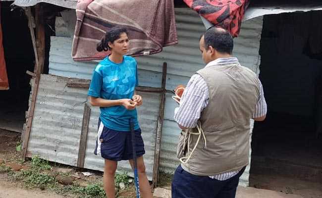 शर्मनाक: भारतीय हॉकी टीम की गोलकीपर झुग्गी में रहने को है मजबूर  