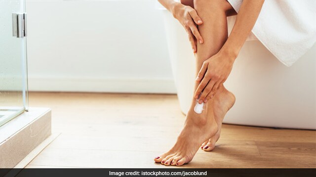 A dry and itchy skin can mean low levels of iron in the body