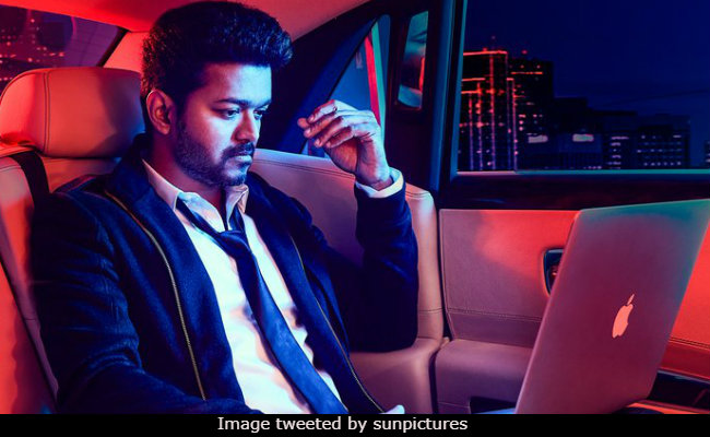 <I>Sarkar</i>: Let's Celebrate Vijay's Birthday With The Title And Posters Of His New Film